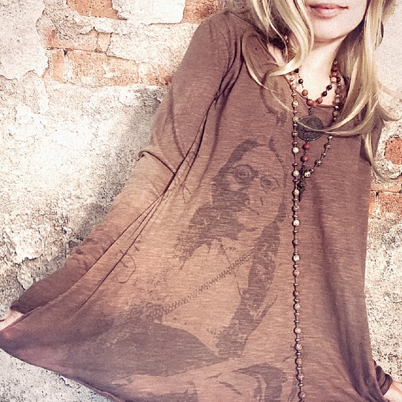 Magnolia Pearl Tops - magnolia pearl sitting bull dylan top
